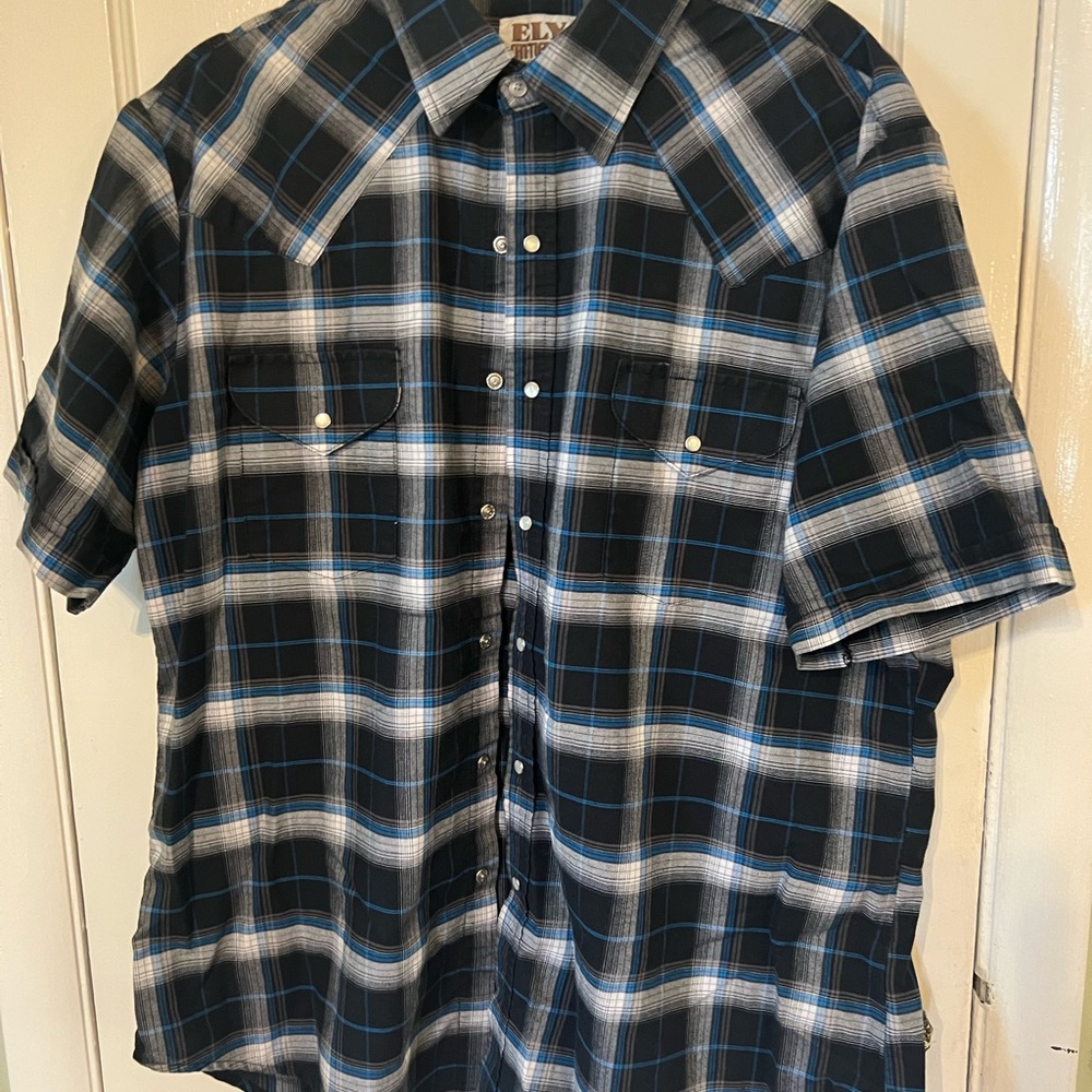 Ely Cattleman Men's Blue Plaid pearl snap Shirt